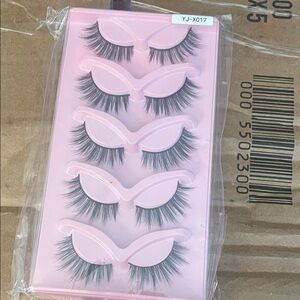 Dramatic Black False Eyelashes Set
